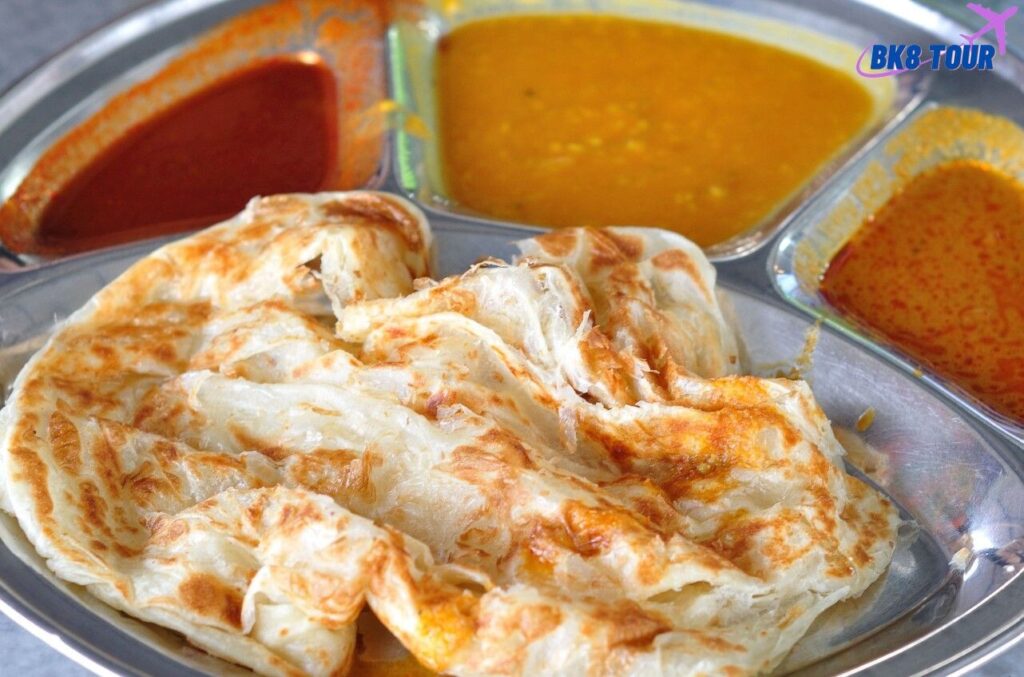 Một loại bánh đặc sản của Malaysia tên Roti canai