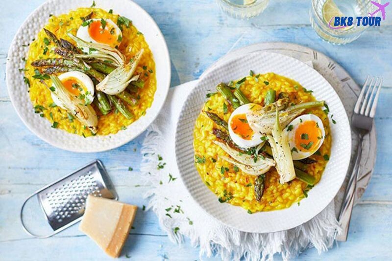 Cơm nấu nghệ Saffron Risotto - ẩm thực Thụy Sĩ thu hút thực khách từ cái nhìn đầu tiên