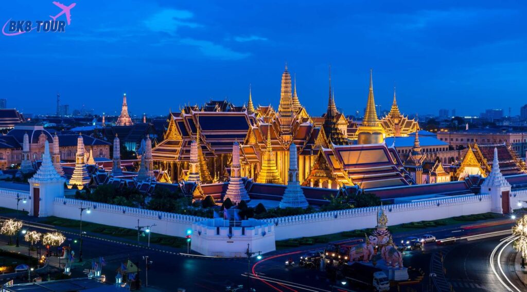 Cung điện Hoàng gia - Grand Palace nên ghé thăm khi đến xứ sở chùa Vàng