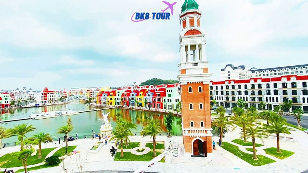 Tháp Hẹn Hò hay còn được biết đến với tên gọi Tower of Love tại Grand World Phú Quốc là một tuyệt phẩm kiến trúc độc đáo