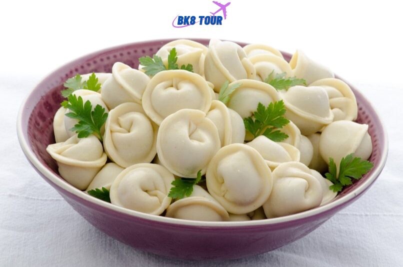 Bánh hạnh phúc Pelmeni