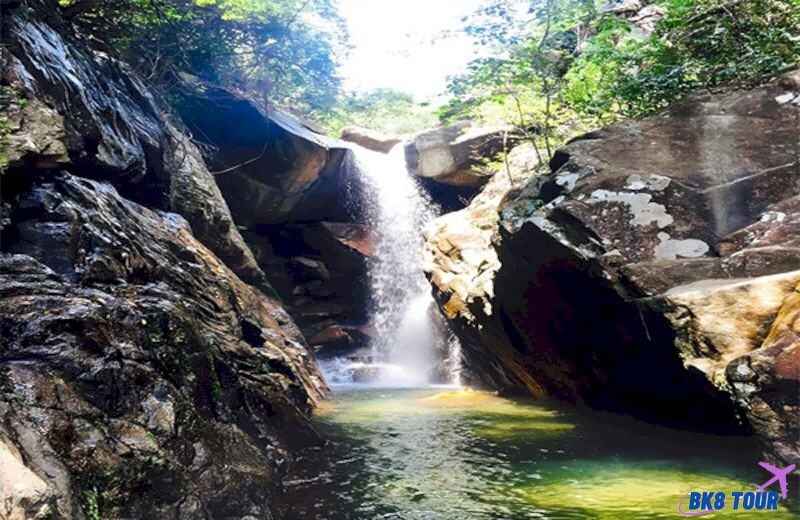 Tour Suối Tiên - Khu du lịch sinh thái Cổng Trời Đông Giang - Đảo Tam Hải