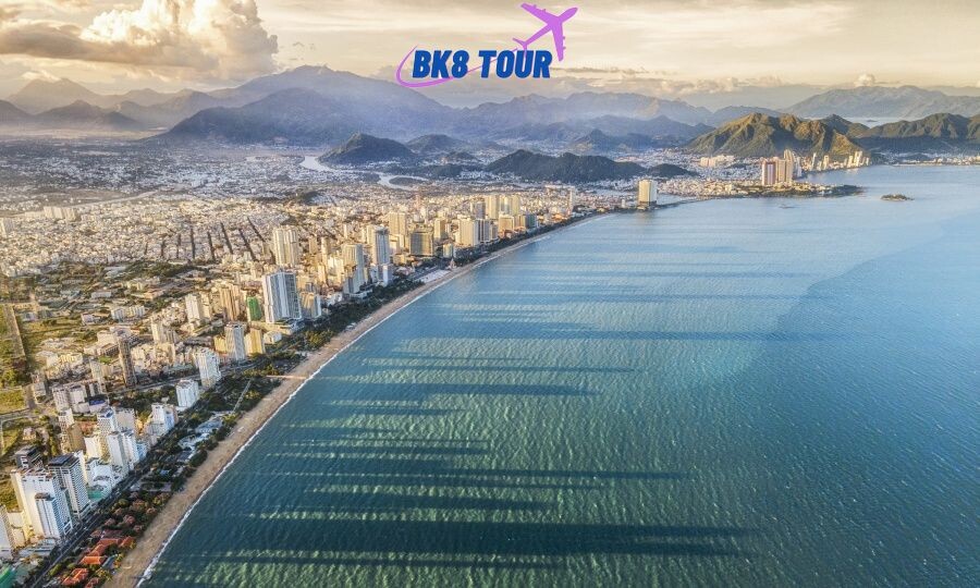 Biển Nha Trang thuộc những bãi biển đẹp nhất Việt Nam